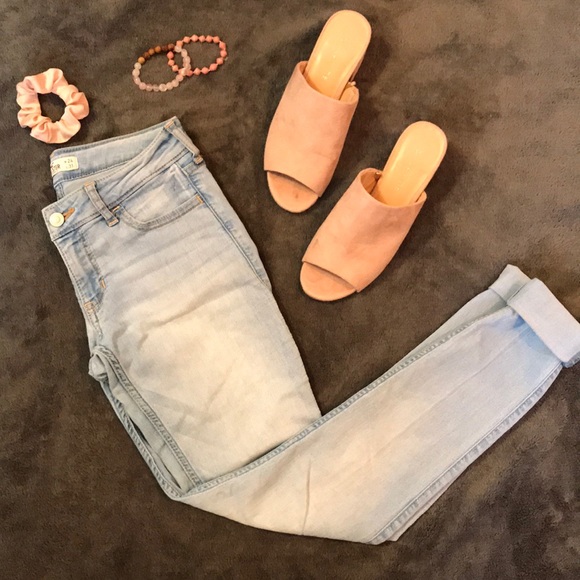 Hollister skinny jeans - Picture 1 of 1